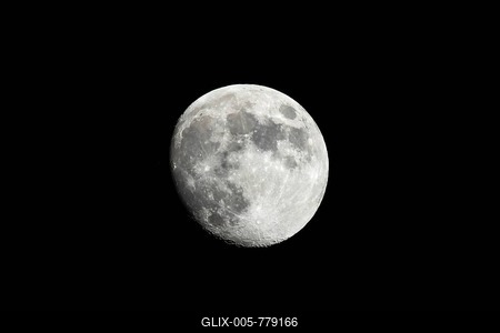 Almost full moon against A black sky shot from southern California, USA-stock-foto