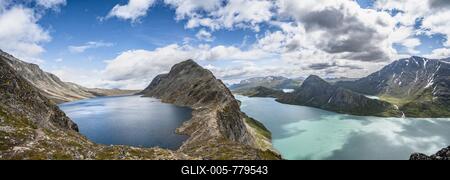 Panorama, Besseggen ridge between lakes Bessvatnet and Gjende, Besseggen hike, ridge walk, Jotunheimen National Park, Vågå, Innlandet, Norway-stock-foto