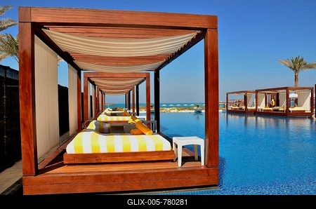 Swimming pool of the Monte Carlo Beach Club on Saadiyat Island, Abu Dhabi, United Arab Emirates, Arabian Peninsula, Asia-stock-foto
