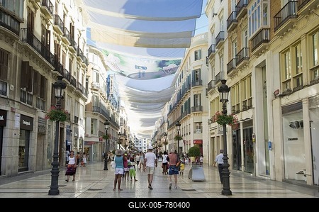 Calle de Molina Lario, the main shopping street in Malaga, Andalucia, Spain, Europe-stock-foto