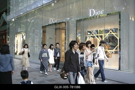Dior Store, shopping street Omotesando Avenue, Aoyama, Tokyo, Japan, Asia-stock-foto