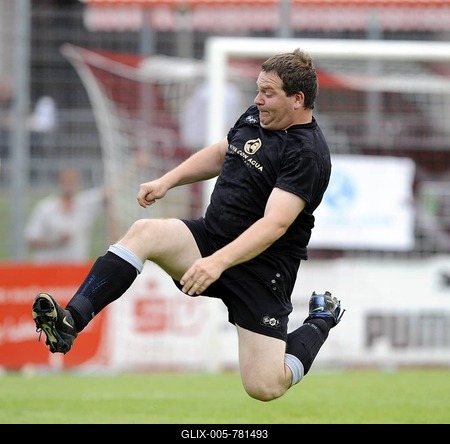Elton, TV-Star and comedian in action-stock-foto