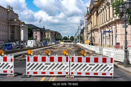 Barrier fence at a construction site on the street, Unter den Linden, Berlin, Germany-stock-foto