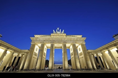 Brandenburg Gate at night, Berlin, Germany, Europe-stock-foto