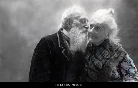 Historic photograph, grandfather kissing grandmother, around 1905-stock-foto