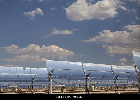 Solar Energy Generating Systems operated by Sunray Energy Inc. in the Mojave Desert of southern California, Daggett, California, USA-stock-foto