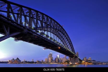Sydney Opera House and Harbour Bridge at night, Sydney, New South Wales, Australia-stock-foto