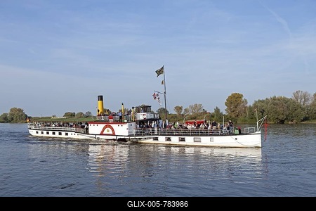 Kaiser Wilhelm paddle steamer, River Elbe, Lower Saxony, Germany, Europe-stock-foto