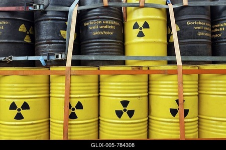 Symbolic nuclear waste barrels stacked on a loading platform, anti-nuclear demonstration against the Gorleben disposal site, Lueneburg, Lower Saxony, Germany, Europe-stock-foto
