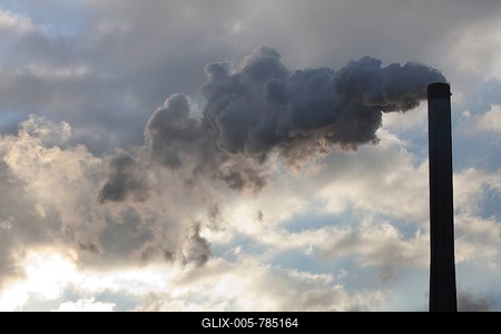 Smoking chimney, coal-fired power station, RWE Power AG and STEAG, Heil, Bergkamen, Unna district, Ruhr Area, North Rhine-Westphalia, Germany, Europe, PublicGround-stock-foto