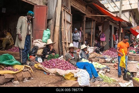 Market street scene, Mercato of Addis Ababa, Addis Ababa, Oromia Region, Ethiopia-stock-foto