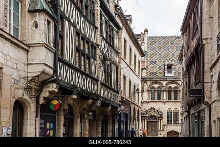 Alley in the old town centre, Dijon, Côte d'Or department, Bourgogne-Franche-Comté, Burgundy, France-stock-foto