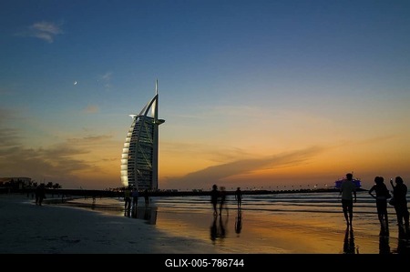 Beach with Burj al Arab at sunset, Dubai, United Arab Emirates, Middle East-stock-foto