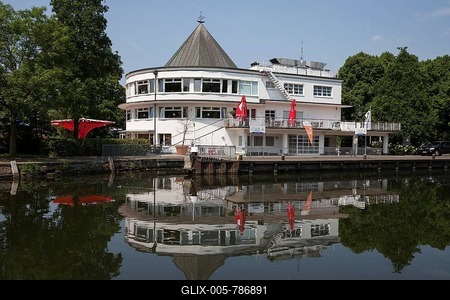 Wasserbahnhof, river port at sluice, Mülheim an der Ruhr, Ruhr district, North Rhine-Westphalia, Germany-stock-foto