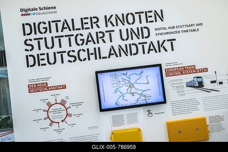 Digital junction Stuttgart and Deutschlandtakt. Stuttgart ITS information tower provides information about Stuttgart 21 and the digital European Train Control System ETCS. Stuttgart, Baden-Württemberg, Germany-stock-foto