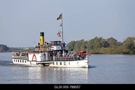 Kaiser Wilhelm paddle steamer, River Elbe, Lower Saxony, Germany, Europe-stock-foto