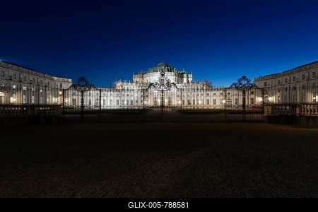 Baroque hunting lodge of Palazzina di Caccia di Stupinigi from the Dukes of Savoy, built by the court architect Filippo Juvarra from 17291734, UNESCO World Cultural Heritage Site, Stupinigi, Turin, Piedmont, Italy-stock-foto