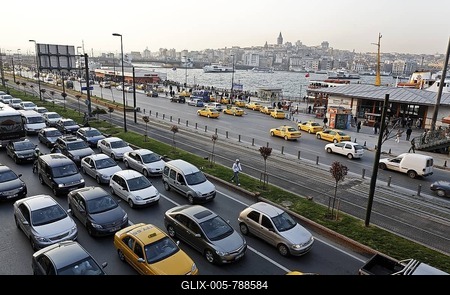 Rush hour in front of the ferry terminal Eminoenue, view from above, Istanbul, Turkey-stock-foto