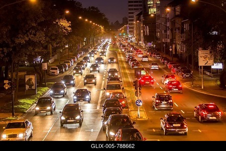 Heavy traffic at night, Essen, North Rhine-Westphalia, Germany-stock-foto