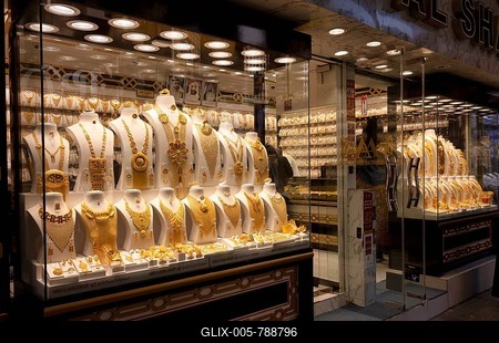 Gold in shop window, display, offer, wedding jewellery, gold souq, market, Deira, Dubai, United Arab Emirates, VAR-stock-foto