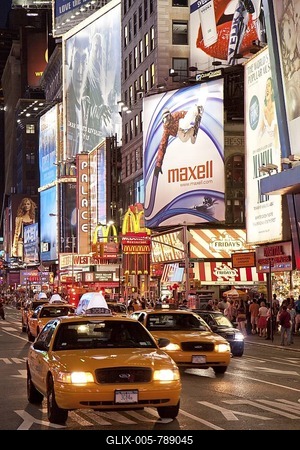 Times Square in the evening, Manhattan, New York, USA-stock-foto