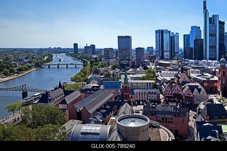 View of the Main and the banking district with the old town, Frankfurt am Main, Hesse, Germany-stock-foto