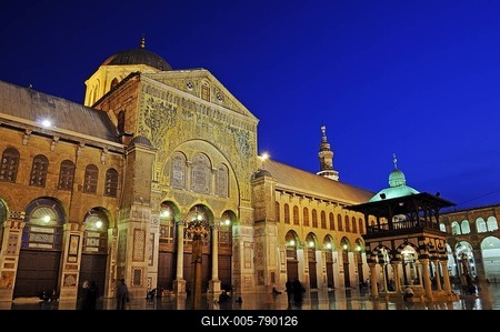 Dusk after sunset, in the courtyard of the Umayyad Mosque in Damascus, Syria, Middle East, Asia-stock-foto