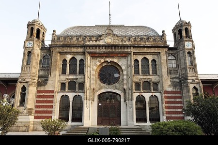 Sirkeci railway Station, Ottoman art nouveau building, former terminal stop of the Orient Express, Istanbul, Turkey-stock-foto