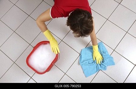House work, woman cleaning, wiping floor with damp cloth-stock-foto