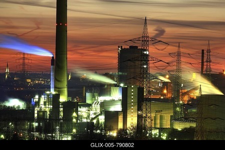 Waste-to-energy-plant Essen-Karnap, RWE Power AG, Essen, Emscher sewage works Bottrop, Ruhr Area, North Rhine-Westphalia, Germany, Europe-stock-foto