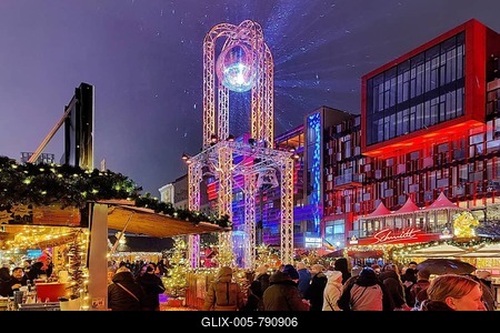 Santa Pauli, Hamburg's hottest Christmas market, Kiezweihnachtsmarkt, Spielbudenplatz, Reeperbahn, St. Pauli, Hamburg, Germany-stock-foto