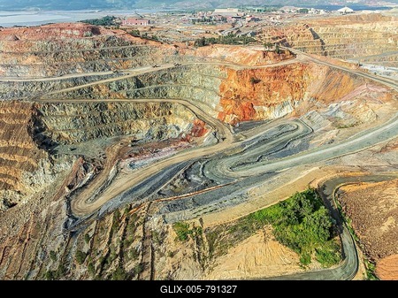 Aerial view of Corta Atalaya open pit mine, copper mine, Rio Tinto, Minas de Rio Tinto, Andalusia, Spain-stock-foto