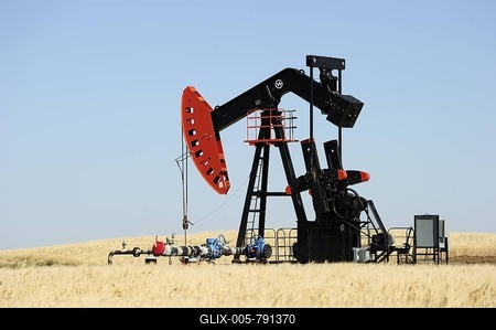 Oil pump pumping oil, Prairies, Saskatchewan, Canada-stock-foto