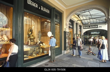 Shops in the Via Nassa, shopping arcade with people shopping, street scene, Lugano, Ticino, Switzerland, Europe-stock-foto