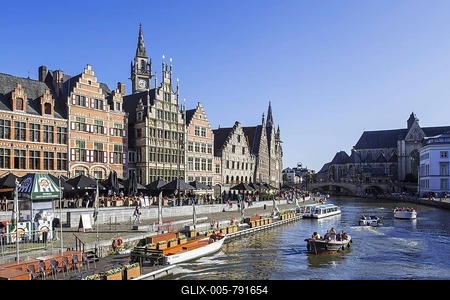Sightseeing boats with tourists on the river Lys with view over guildhalls at the Graslei, Grass Lane in the city Ghent, East Flanders, Belgium-stock-foto