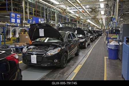 The 2012 Ford Focus at Ford Motor Co.'s Michigan Assembly Plant, Wayne, Michigan, USA, America-stock-foto