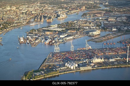 Aerial view of the port of Hamburg with Elbe, Elbe Philharmonic Hall, Speicherstadt, harbour city, container terminals, jetties, dry dock and floating dock, Hamburg, Germany-stock-foto
