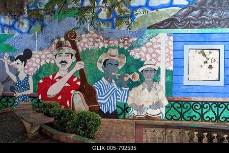 Painted house wall, graffiti, music group or band, Baracoa, Guant疣amo Province, Cuba-stock-foto