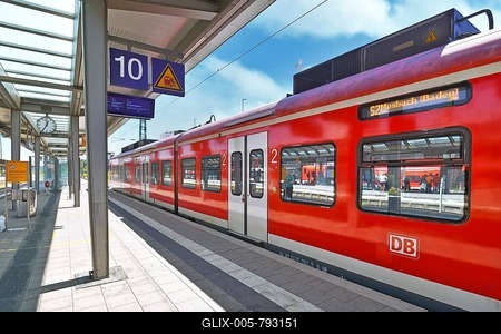 Kaiserslautern, Germany, August 2022: Regional train S2 at main station platform-stock-foto