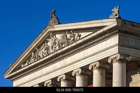 Glyptothek, gable with three-dimensional figures, architect Leo von Klenze, Königsplatz, Munich, Bavaria, Upper Bavaria, Germany-stock-foto