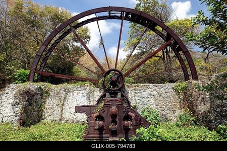 Old sugar cane mill, mill wheel, rusted, Trinidad and Tobago-stock-foto