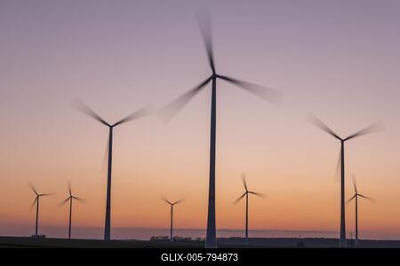 Wind farm, wind turbine, wind turbines, after sunset, Swabian Alb, Baden-Württemberg, Germany-stock-foto