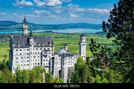 Neuschwanstein Castle near Hohenschwangau, Romantic Road, Ostallgäu, Bavaria, Germany-stock-foto