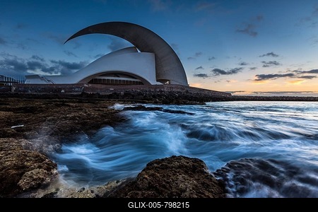 Auditorio de Tenerife, concert hall, evening mood, architect Santiago Calatrava, Santa Cruz de Tenerife, Tenerife, Canary Islands, Spain-stock-foto