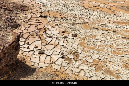 Parched soil, dry cracks after flooding, drought, climate change, Andalusia, Spain-stock-foto