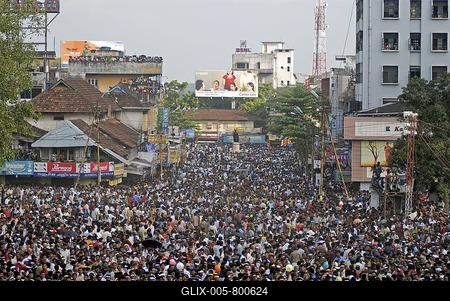 Crowd, Hindu Pooram festival, Thrissur, Kerala, southern India, Asia-stock-foto
