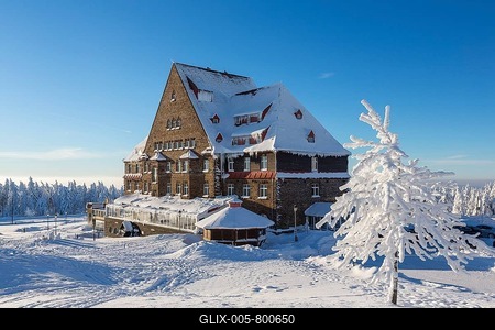 Hotel Sachsenbaude at the Fichtelberg, winter, snow, Oberwiesenthal, Ore Mountains, Saxony, Germany-stock-foto