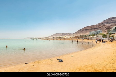 People bathing in the Dead Sea, Ein Bokek Beach, Dead Sea, Kalia Beach, Israel-stock-foto