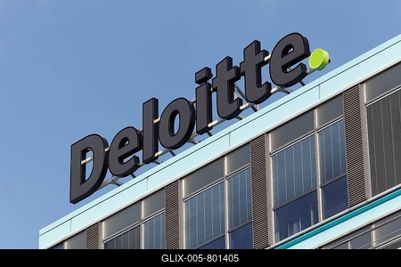 Deloitte Wirtschaftsprüfungsgesellschaft, logo on building, Düsseldorf branch, Düsseldorf, North Rhine-Westphalia, Germany-stock-foto