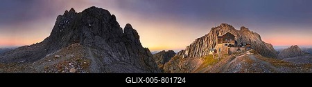 360° panoramic view as seen from Toerlgatterl, Toerlspitze mountain and Meilerhuette mountain lodge at sunset, Garmisch-Partenkirchen, Wetterstein mountain range, Bavaria, Germany, Europe-stock-foto